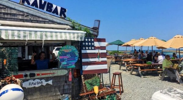 These 9 Beachfront Restaurants In Massachusetts Are Out Of This World