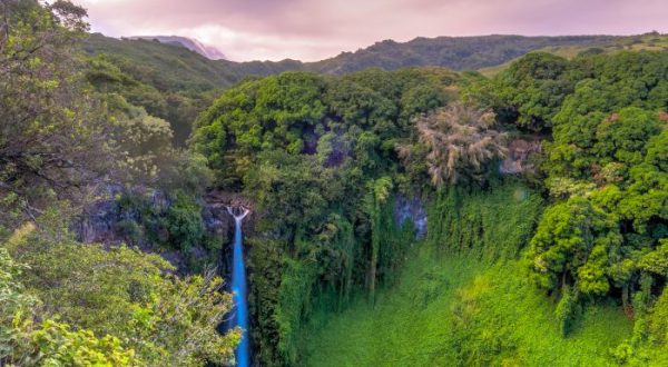 The 14 Tallest Waterfalls In Hawaii Will Drop Your Jaw