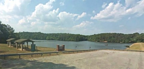 This Lake In South Carolina Has A Dark And Evil History That Will Never Be Forgotten