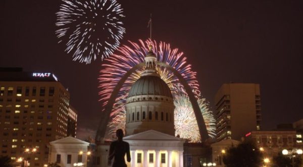 These Fireworks Displays in Missouri Will Drop Your Jaw