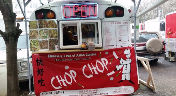 Chase Down These 10 Mouthwatering Food Trucks In Portland This Summer