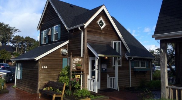 14 Mom & Pop Restaurants In Oregon That Serve Home Cooked Meals To Die For