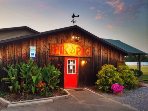 Dining At This One BBQ Joint In North Carolina Will Give You An Unforgettable Experience