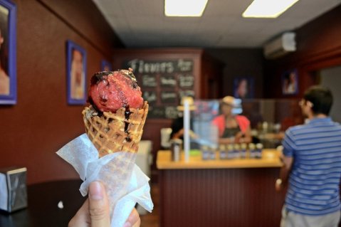 These 14 Ice Cream Shops In New York Will Make Your Sweet Tooth Go Crazy