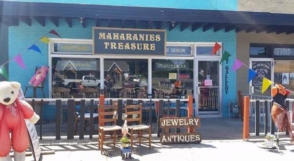 These Quaint, Charming Towns In Oklahoma Are Full Of Antique Treasures