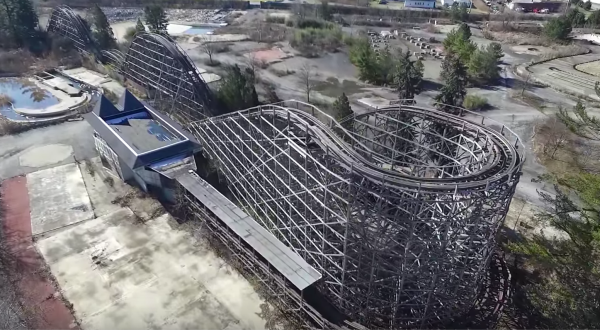 The Abandoned Remains Of This Once Beloved Theme Park Are Heartbreaking