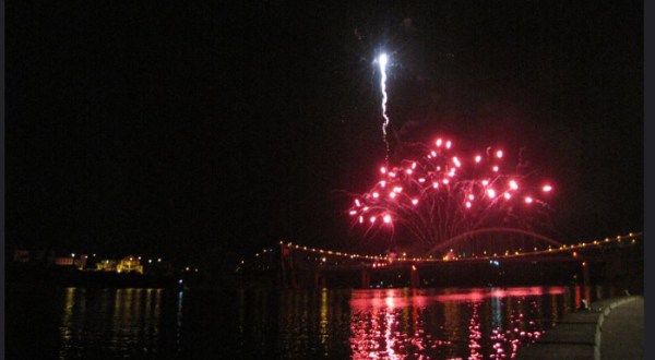 These 24 Fireworks Displays In West Virginia Will Drop Your Jaw