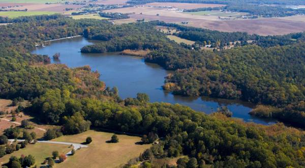 This Little Known Lake In Delaware Will Be Your New Favorite Summer Destination