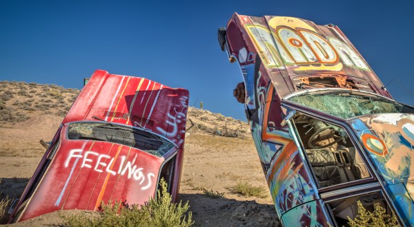 14 Bizarre Roadside Attractions In Nevada That Will Make You Do A Double Take
