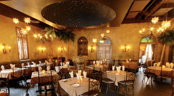 Here Are The 8 Most Romantic Restaurants In Arizona And You’re Going To Love Them