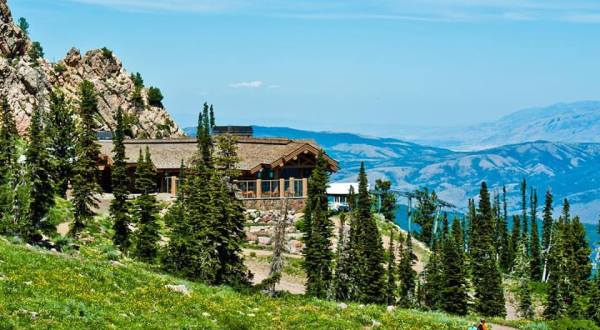 This Little Known Resort In Utah Will Be Your New Favorite Summer Destination