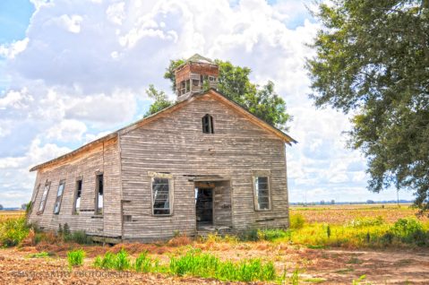 The Story Behind This Mississippi Chapel Will Fascinate You
