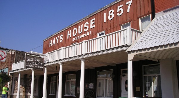 The Oldest Restaurant In Kansas Has A Truly Incredible History