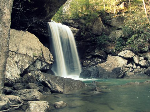 This Waterfall Swimming Hole In Kentucky Is Perfect For A Hot Summer Day