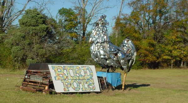 11 Bizarre Roadside Attractions In Alabama That Will Make You Do A Double Take