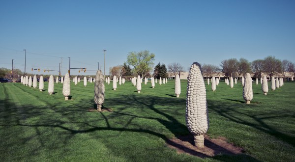 14 Bizarre Roadside Attractions In Ohio That Are Fascinatingly Weird