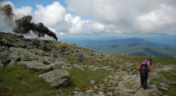 This Epic Mountain in New Hampshire Will Drop Your Jaw
