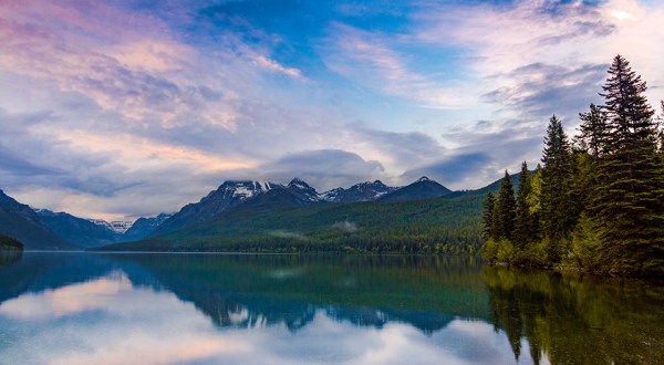 15 Breathtaking Spots In Glacier National Park To Bask In The Natural Beauty