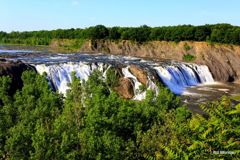 7 Unbelievable New York Waterfalls Hiding In Plain Sight... No Hiking Required
