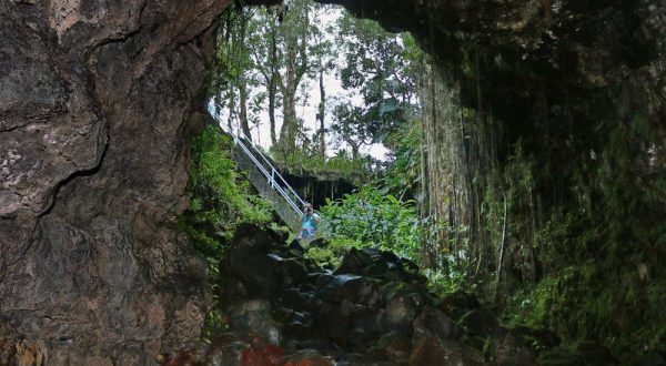 Most People Don’t Know About This Incredible Natural Wonder Hiding In Hawaii