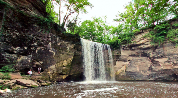 Nobody Knows About These 9 Beautiful Waterfalls In Southern Minnesota