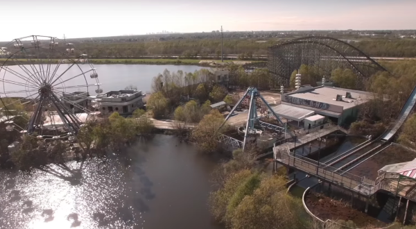 What This Drone Footage Captured At This Abandoned Louisiana Amusement Park Is Truly Grim