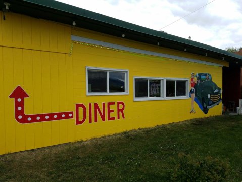 12 More Mom & Pop Restaurants In Montana That Serve Home Cooked Meals To Die For