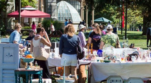 7 Must-Visit Flea Markets In Connecticut Where You’ll Find Awesome Stuff