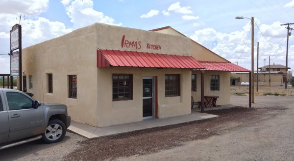 These 13 New Mexico Towns Might Be Tiny… But Their Restaurants Are Amazing