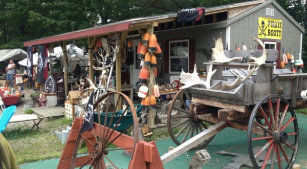 7 Must-Visit Flea Markets In Maine Where You’ll Find Awesome Stuff