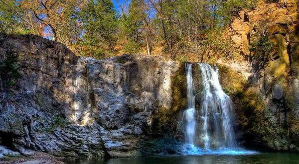 8 Unbelievable Minnesota Waterfalls Hiding In Plain Sight… No Hiking Required