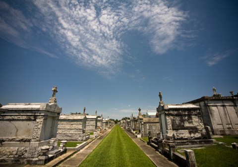 These 9 Haunted Cemeteries in Louisiana Are Not For the Faint of Heart