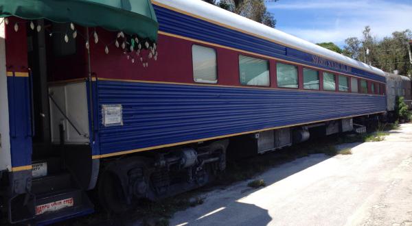An Exciting Themed Restaurant In Florida, Bob’s Train Is One-Of-A-Kind