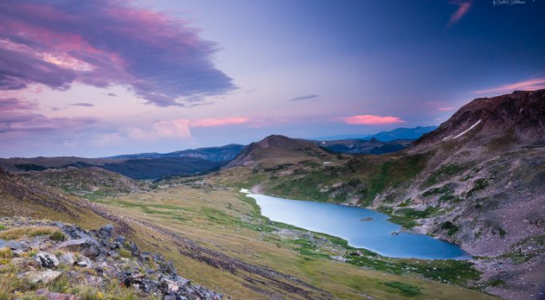 15 Amazing Places In Wyoming That Are A Photo-Taking Paradise