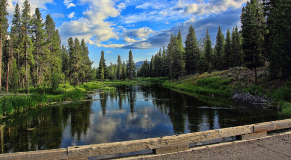 These 10 Gorgeous Waterfront Trails In Wyoming Are Perfect For A Summer Day