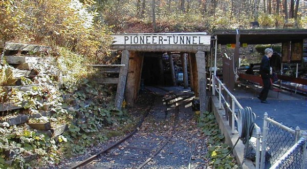 This Ride Through An Old Coal Mine In Pennsylvania Will Take You Back In Time