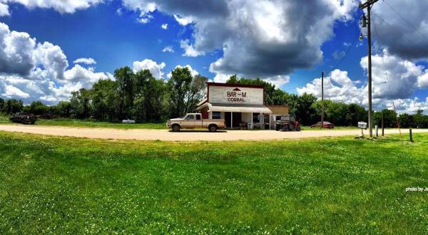 This Remote Restaurant In Nebraska Will Take You A Million Miles Away From Everything