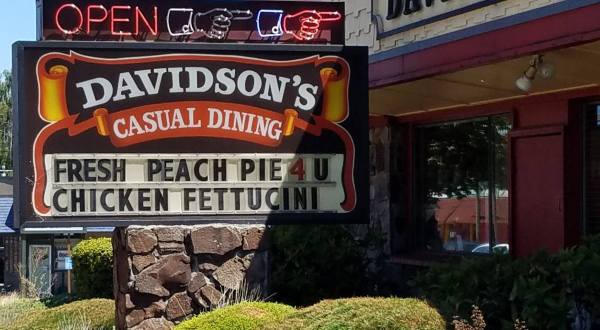 These 10 Awesome Diners In Portland Will Make You Feel Right At Home