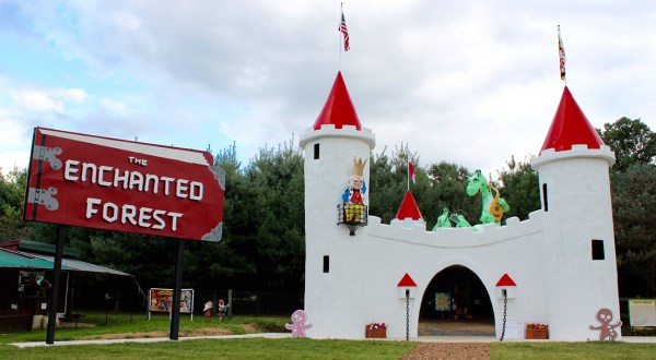 This Whimsical Place In Maryland Is Straight Out Of A Story Book