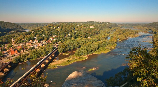 These 12 Towns In West Virginia Have The Most Breathtaking Scenery In The State