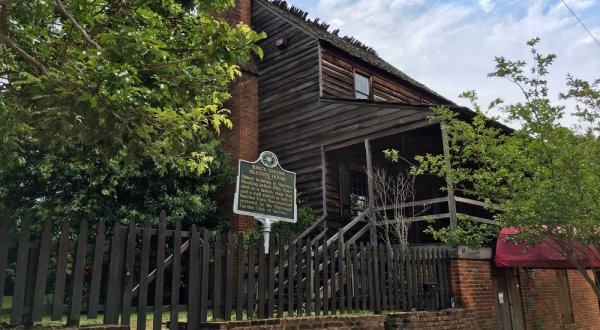 King’s Tavern In Mississippi Has A Haunting Past