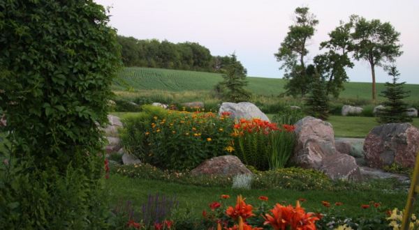 There’s A Little Known Unique Garden In North Dakota And It’s Truly Amazing