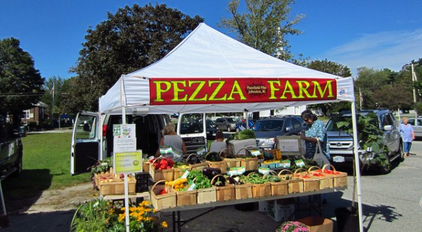 These 10 Incredible Farmers Markets In Rhode Island Are A Must Visit