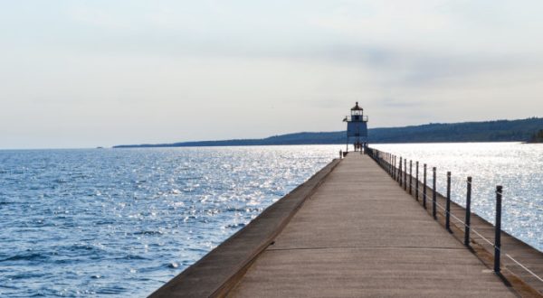 14 Gorgeous Lakefront Towns In Minnesota That Are Perfect For A Weekend Getaway