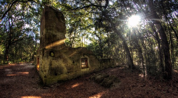 Here Are The 13 Best Places To Spot A Ghost In South Carolina