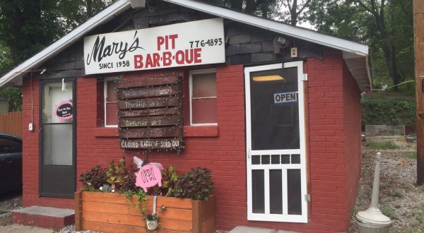 Here Are The 10 Best BBQ Sandwiches In Alabama… And Where To Find Them