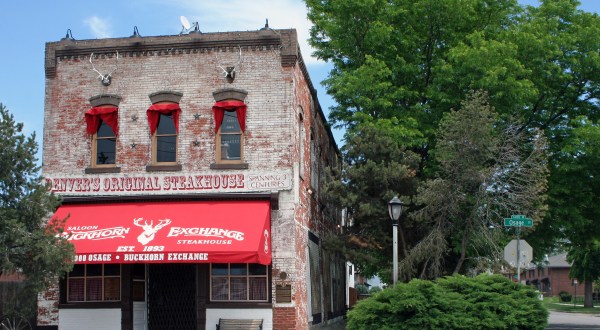 The Oldest Restaurant In Denver Has A Truly Incredible History
