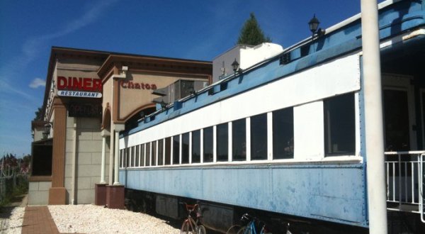 This Train Car In New Jersey Is Actually A Restaurant And You Need To Visit