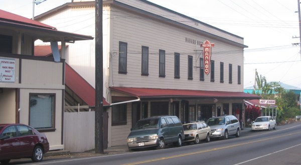 The Oldest Restaurant In Hawaii Has A Truly Incredible History