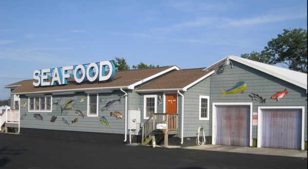 10 Markets In Delaware Where You Can Buy Seafood Straight Off The Boat